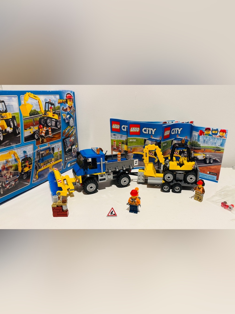 LEGO City 60152 Sweeper & Excavator w/ Box, Manuals, Minifigs - Missing Sign Pc